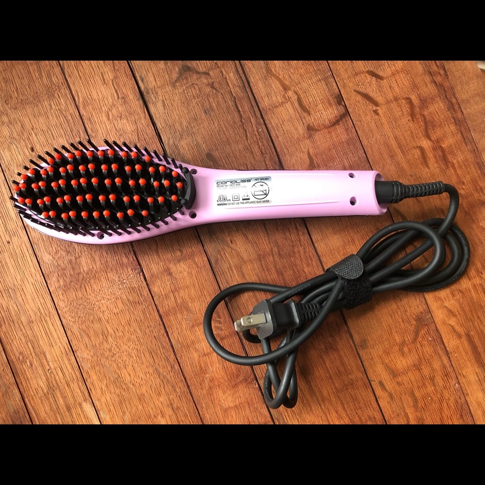 Corioliss Hot Brush Straightening Brush